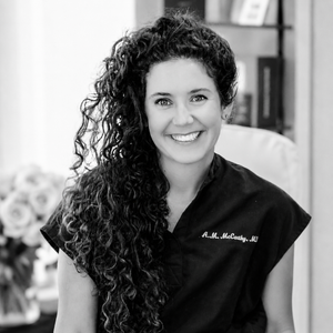 Dr. Anna Marie McCarthy